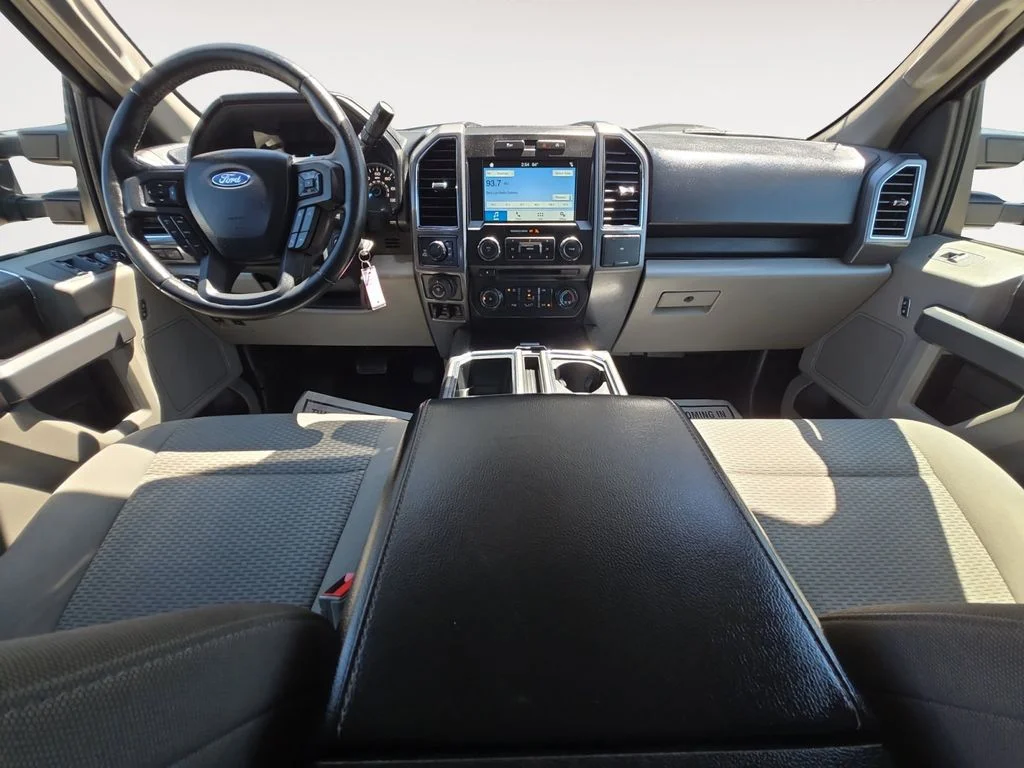 Used 2018 Black Ford XLT image 10