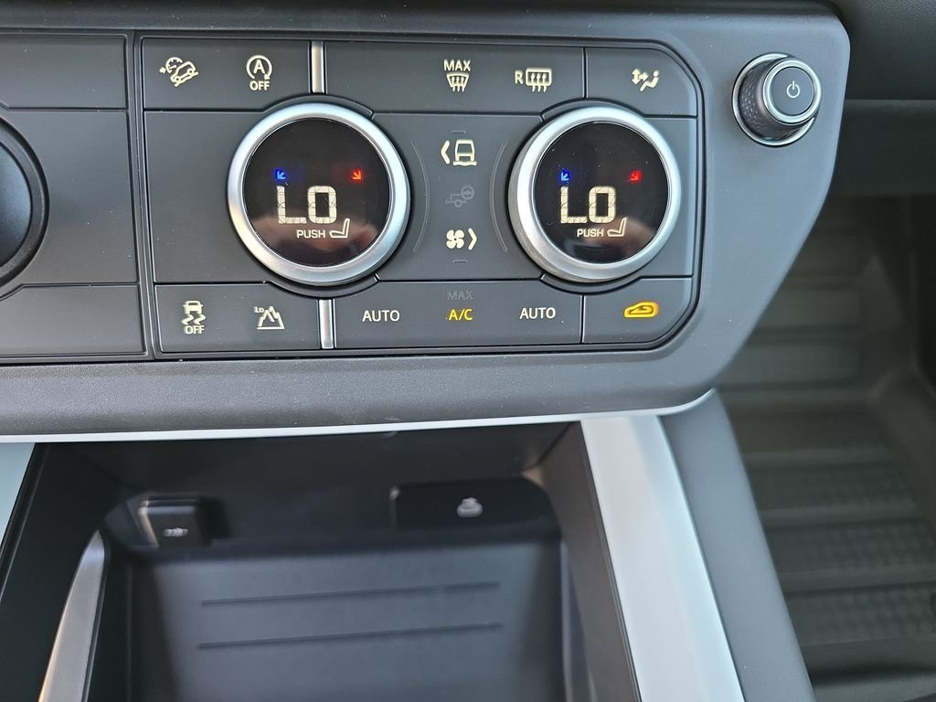 New 2026 Borasco Grey LAND ROVER X-Dynamic SE image 25