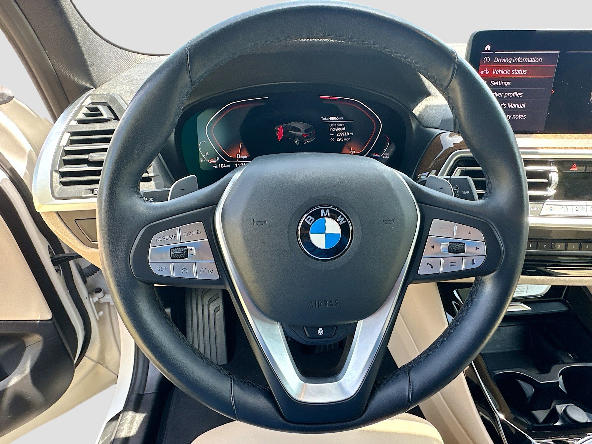 Used 2022 Alpine White BMW sDrive30i image 8