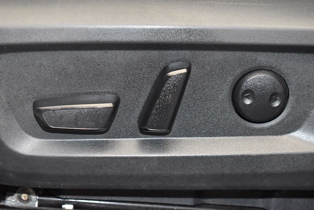 Used 2023 Silver Nissan SV image 14