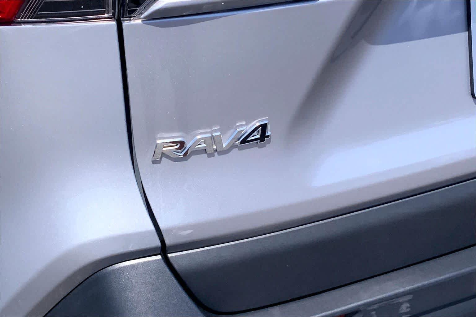 Used 2024 Silver Sky Metallic Toyota LE image 10