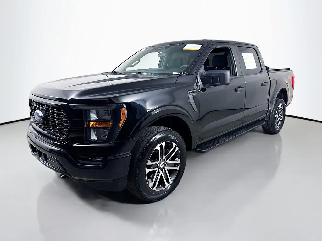 Certified Used 2023 Agate Black Metallic Ford XL image 9