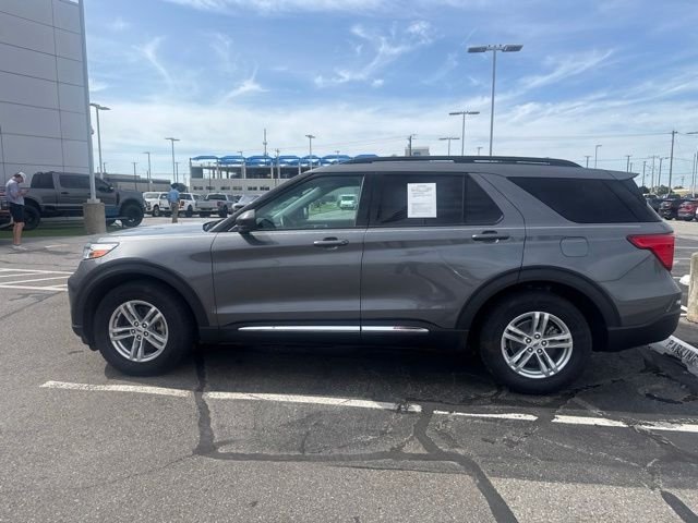 2022 Ford Explorer XLT - Photo 7