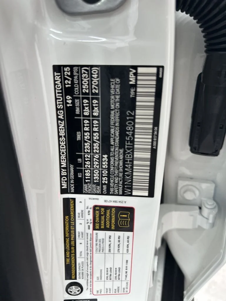 Used 2026 White Mercedes-Benz GLC 300 image 31