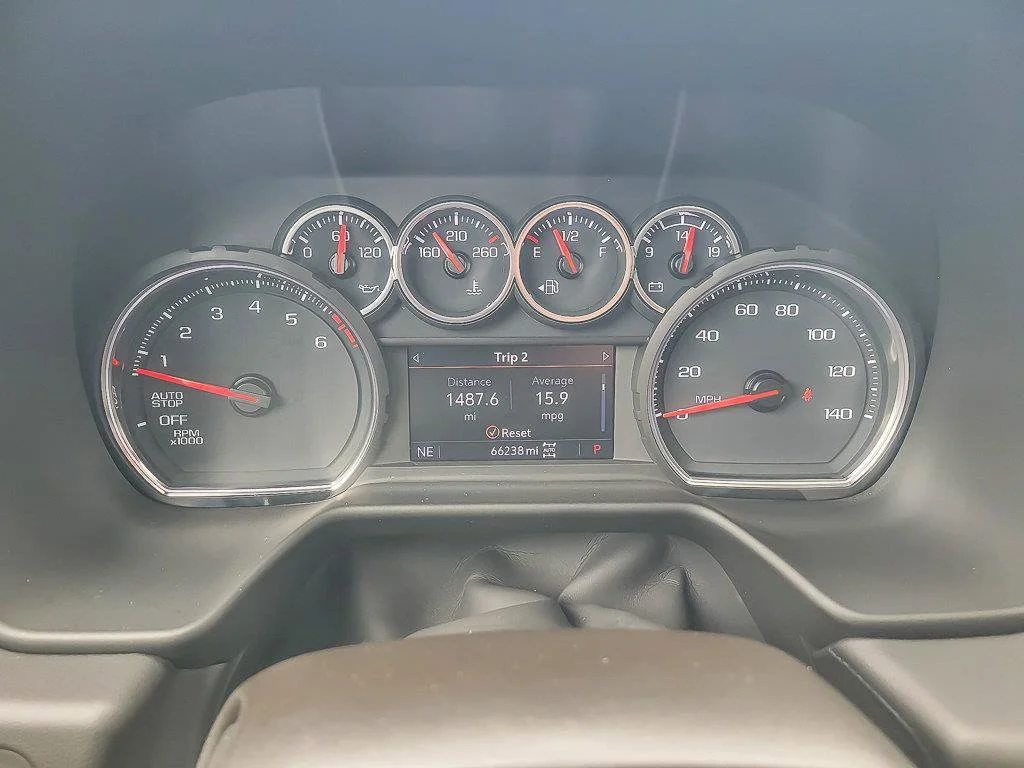 Used 2021 Satin Steel Metallic Chevrolet RST image 18