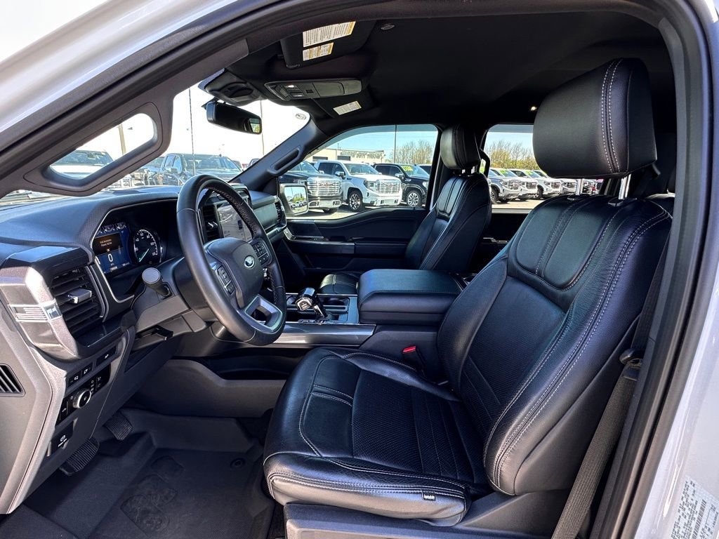 Used 2023 White Ford XLT image 19