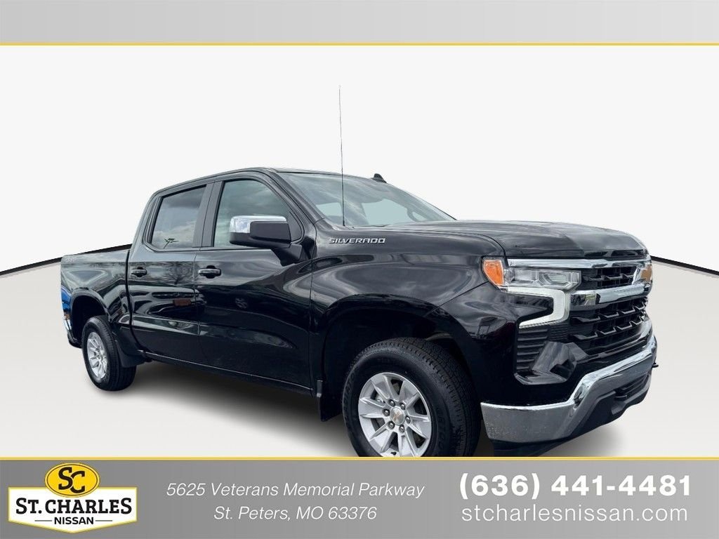 Used 2025 Black Chevrolet LT image 1