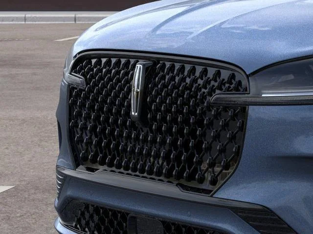 New 2026 Whisper Blue Metallic Clearcoat Lincoln Premiere® image 17