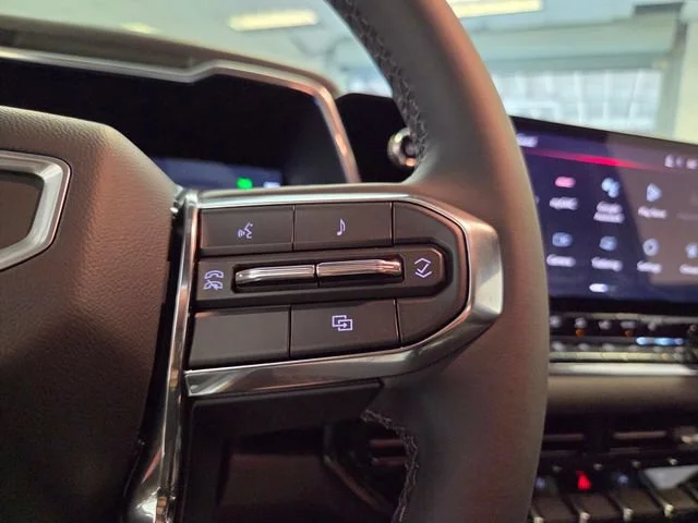 New 2026 Onyx Black GMC Elevation image 24
