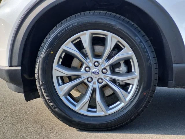 Used 2023 White Ford XLT image 17
