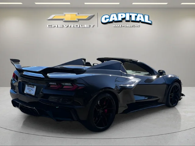 Used 2026 Black Chevrolet Z06 image 5