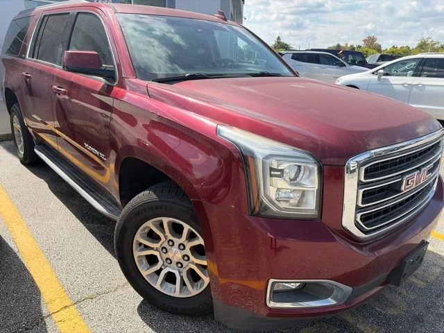 Used 2017 Red GMC SLT image 2