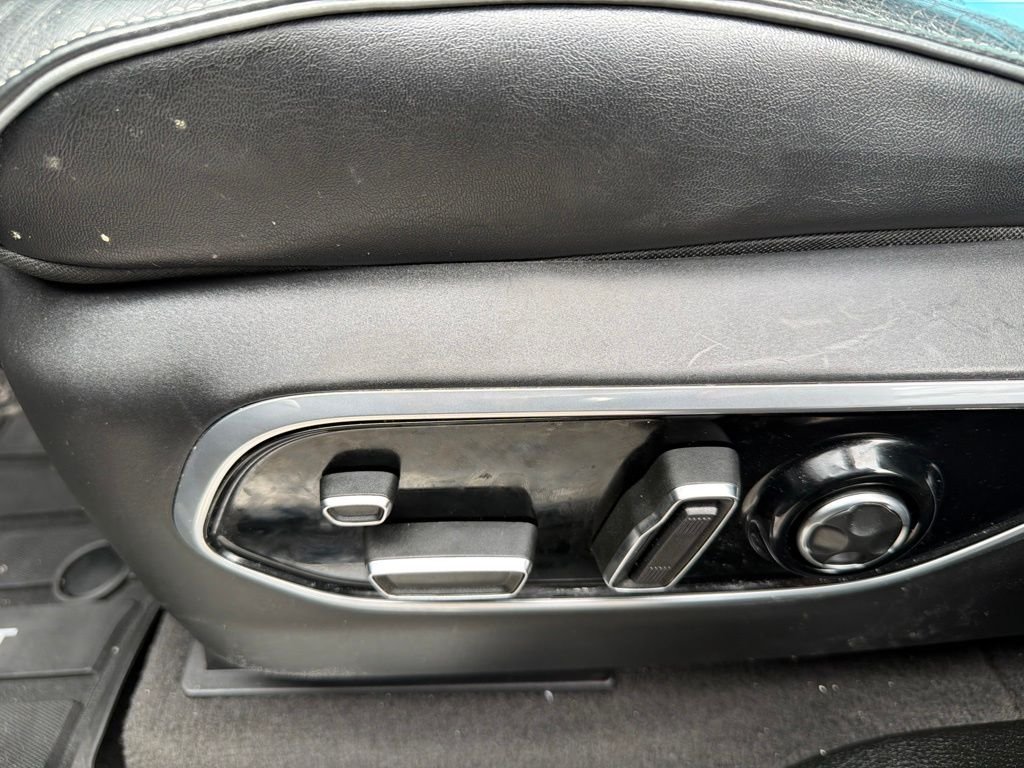Used 2021 Gray Jeep Overland image 21