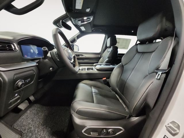 New 2026 Bright White Clearcoat Jeep  image 9