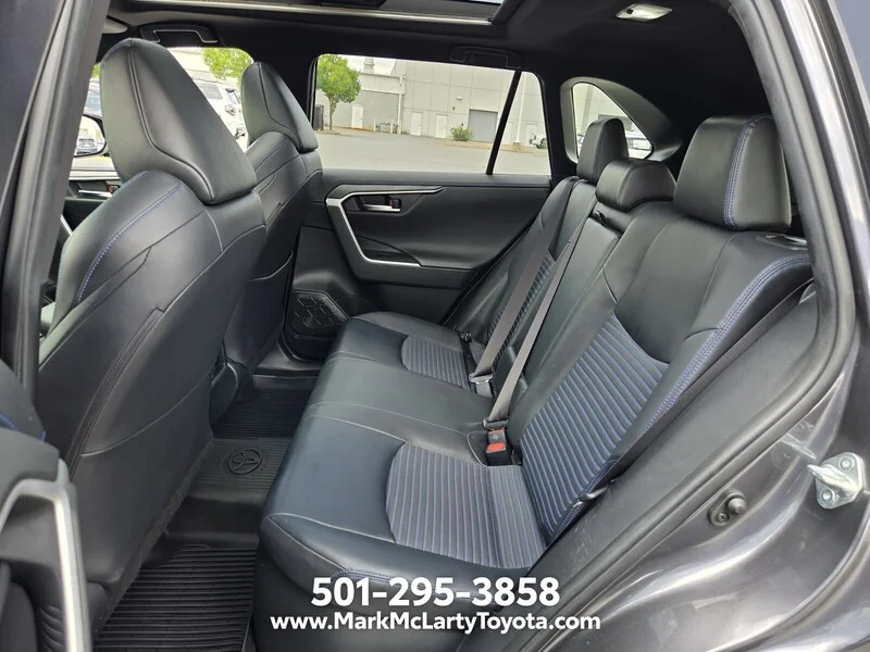 Used 2020 Magnetic Gray Metallic TOYOTA HYBRID XSE AWD image 10