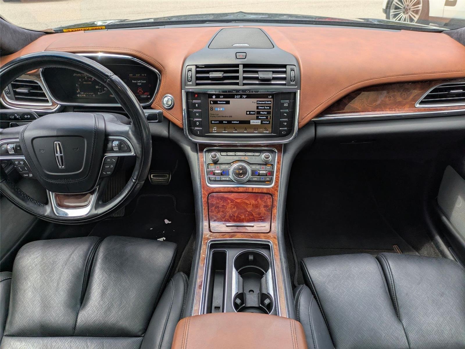 Used 2017 Diamond Black Lincoln Black Label image 37
