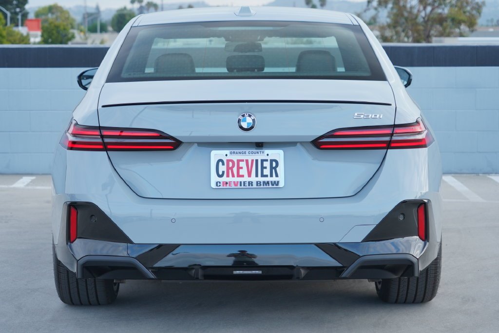 New 2027 Brooklyn Grey Metallic BMW 530i image 7