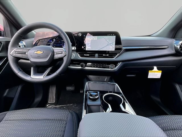 2027 Chevrolet Equinox LT - Photo 11