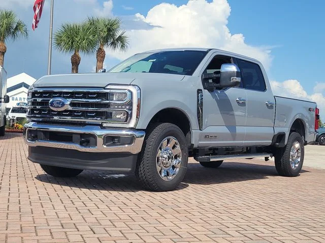 New 2026 Gray Metallic Ford Lariat image 33