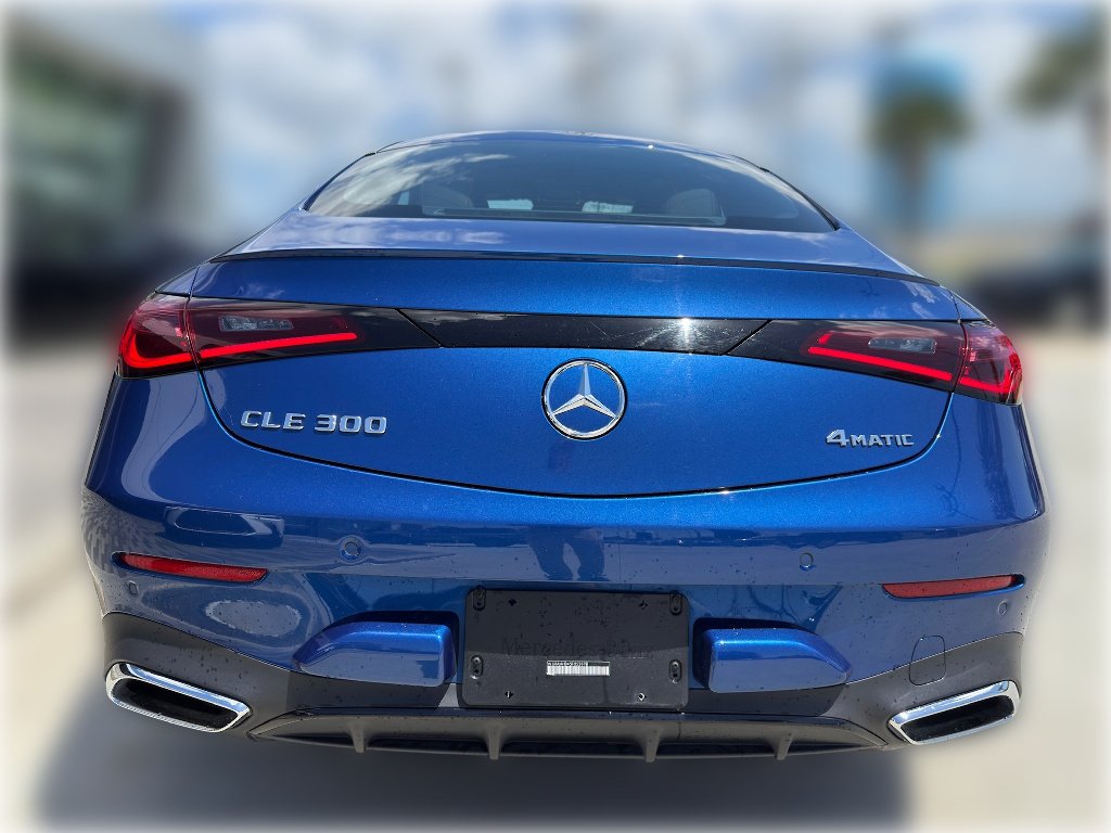 Used 2025  Mercedes-Benz CLE 300 4MATIC® image 7