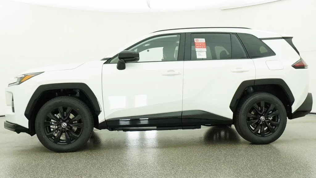 New 2026 Ice Cap Toyota SE image 16