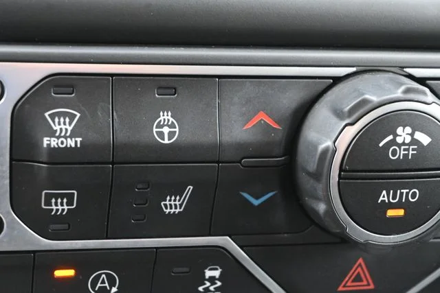Used 2021  Jeep Unlimited Sport S image 29
