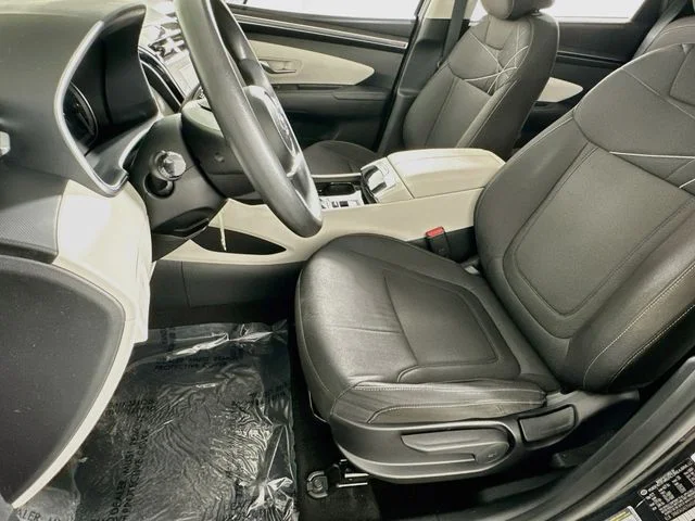 Pre-Owned 2022 Hyundai Tucson SE