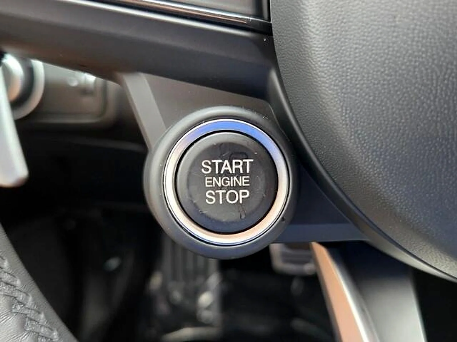 Used 2022 Anodized Blue Metallic Alfa Romeo Sprint RWD image 23