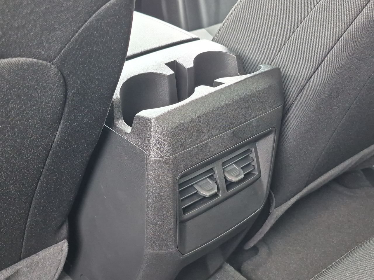 2026 Chevrolet Colorado Trail Boss - Photo 21