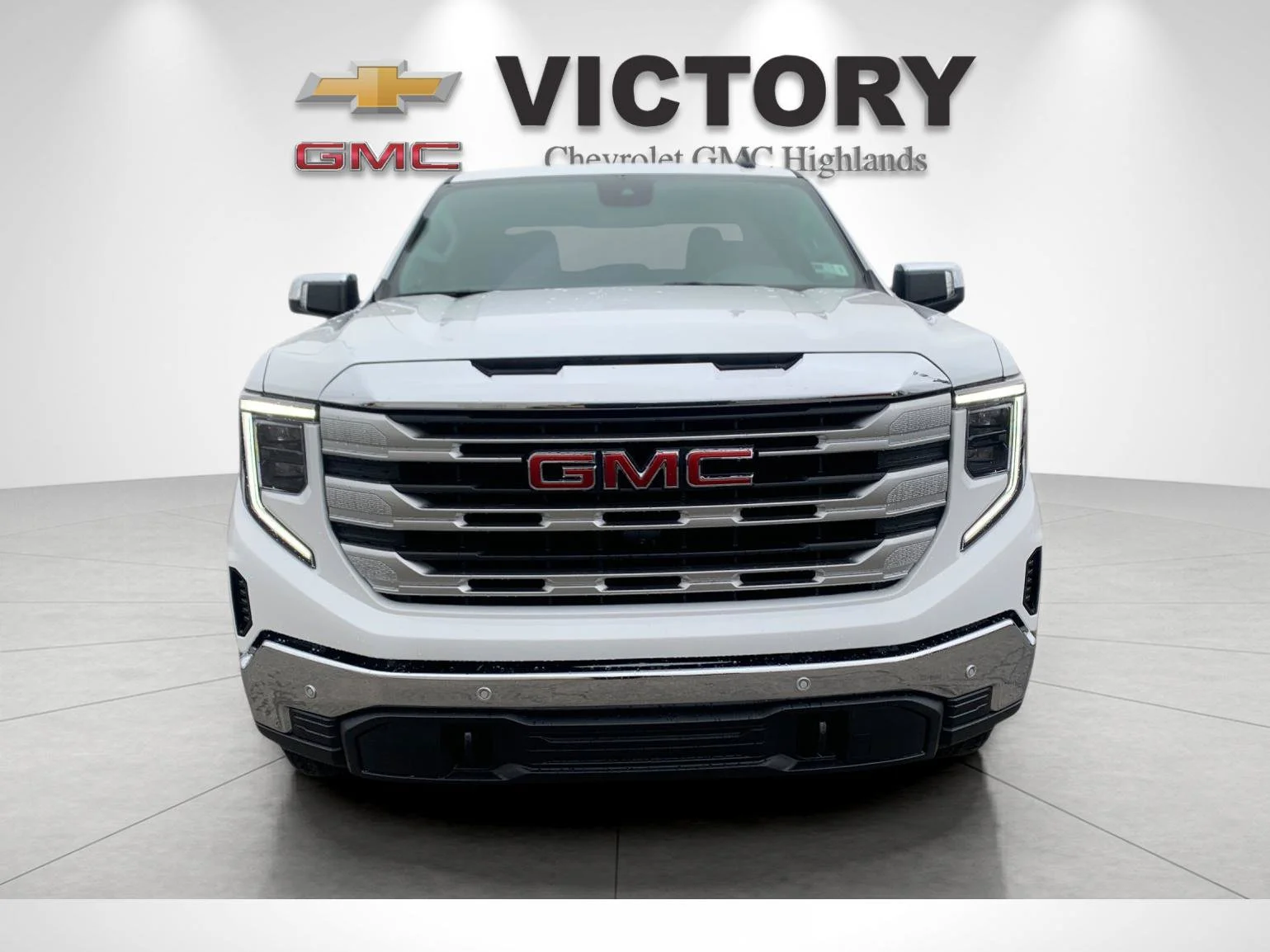 2026 GMC Sierra 1500 SLE - Photo 8