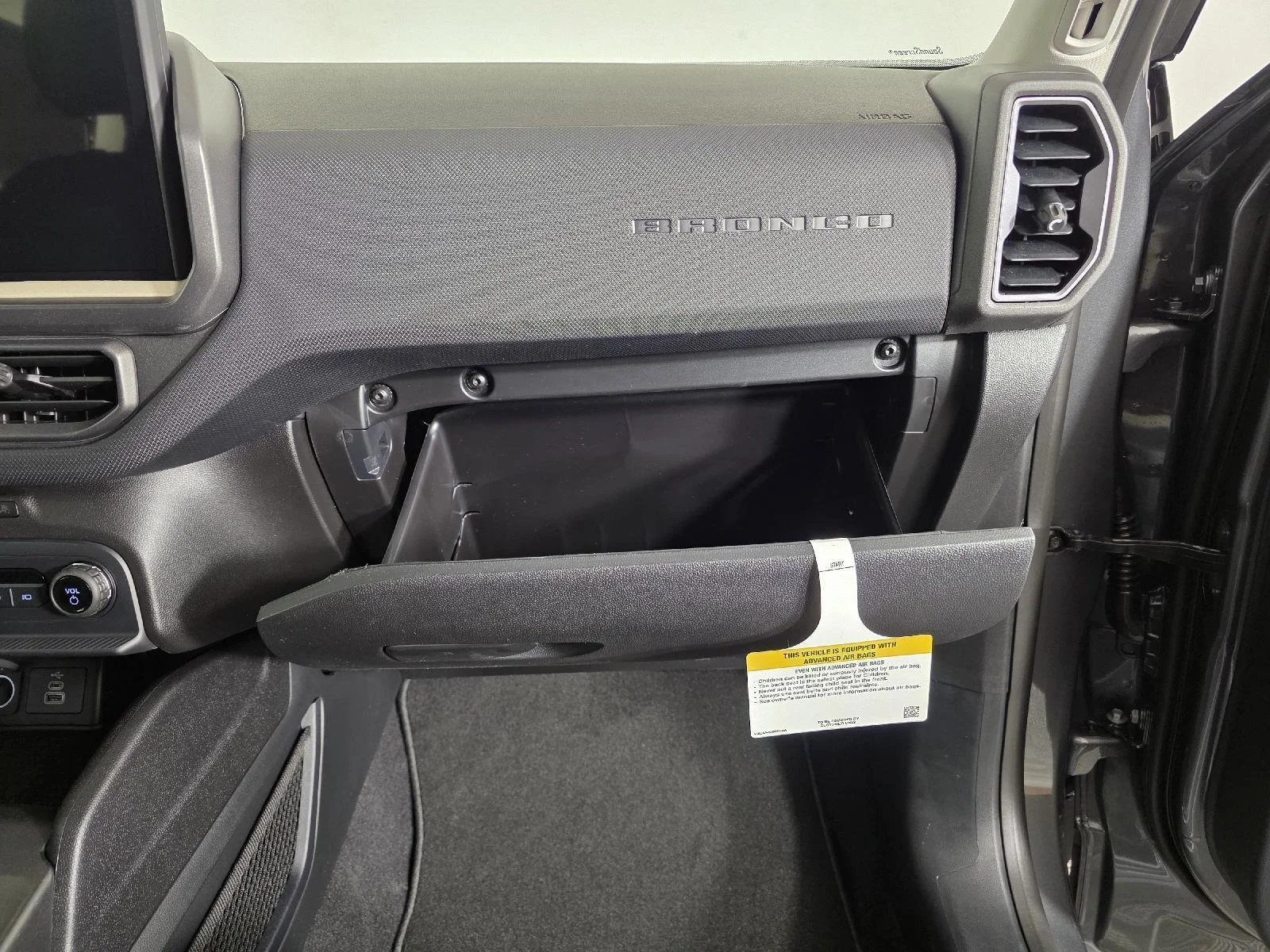 Used 2026 Carbonized Gray Metallic Ford Big Bend image 25