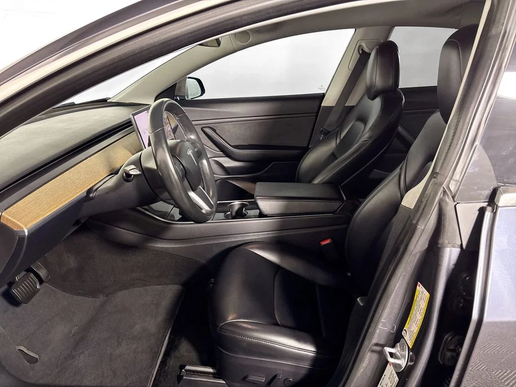 Used 2018 Gray Tesla Performance image 11