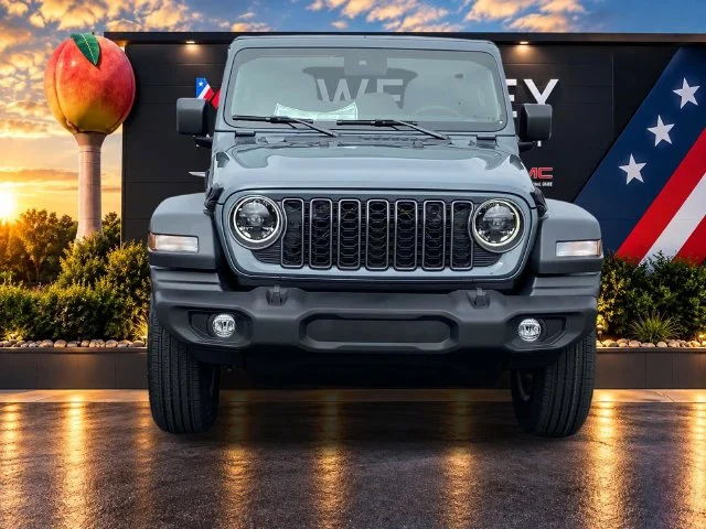New 2025 Anvil Clear-Coat Exterior Paint Jeep Sport S image 8
