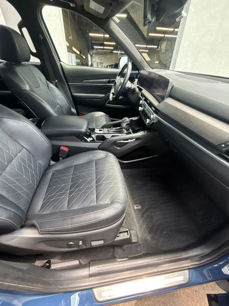 Used 2023 Black Kia SX-Prestige X-Line image 25