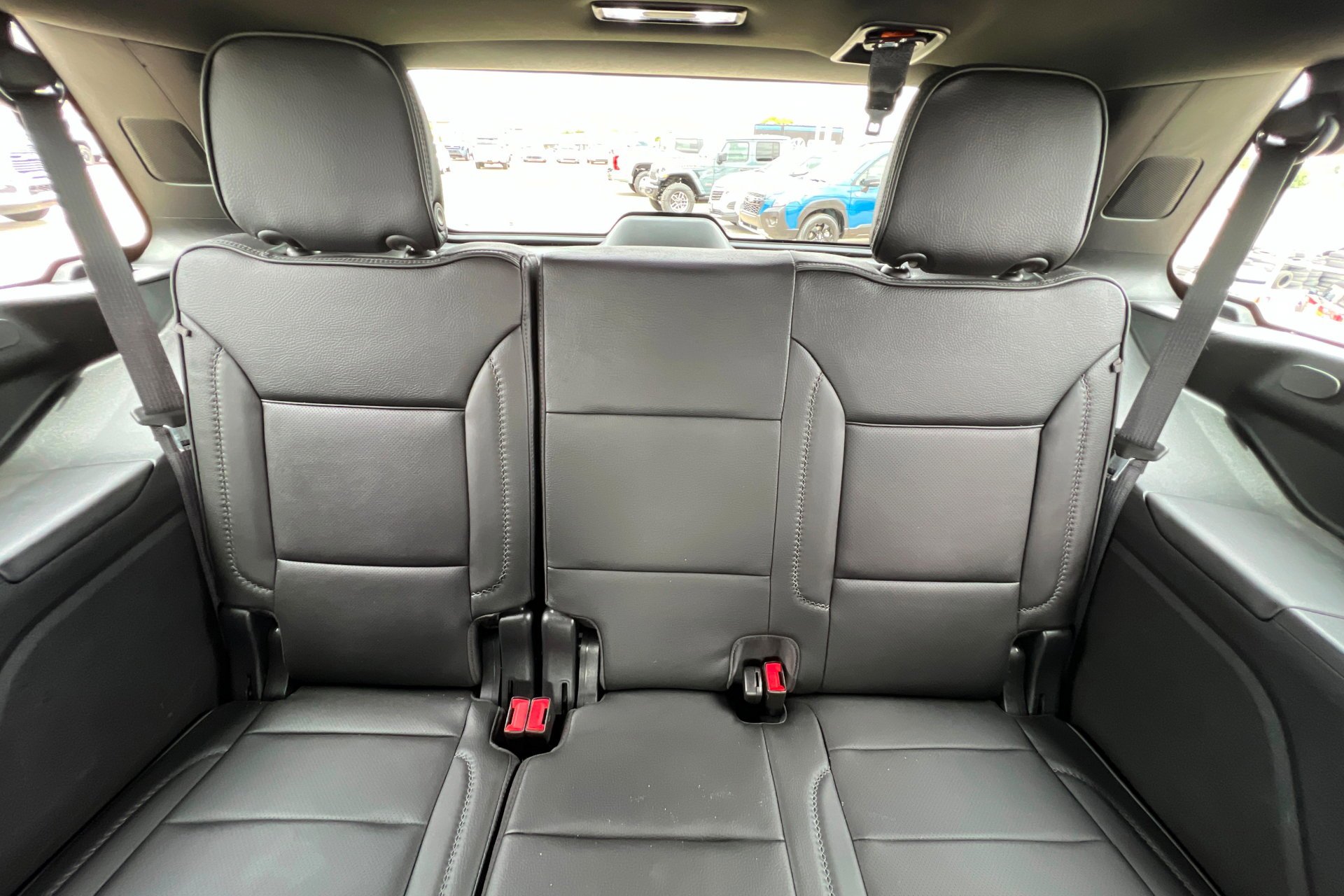 Used 2022 Onyx Black GMC Denali image 23