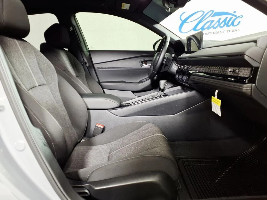 Used 2025 Gray Honda Sport image 11