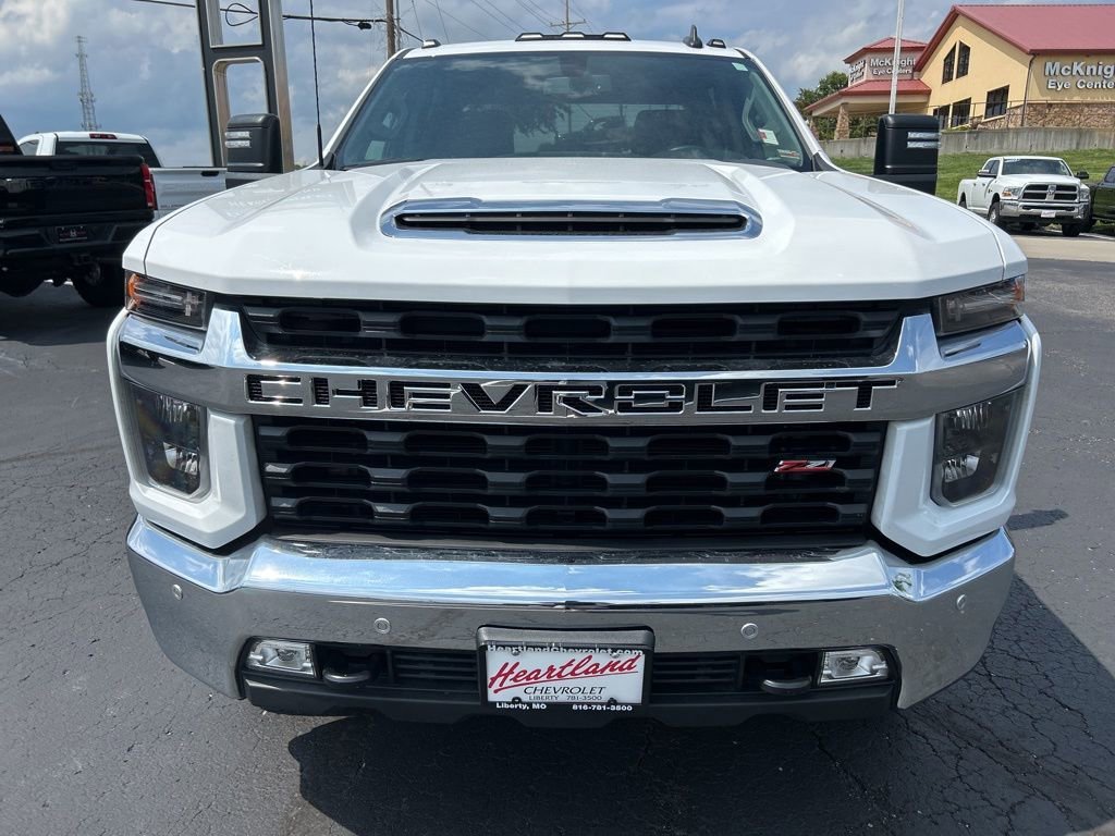 Used 2023 Chevrolet Silverado 2500HD LT with VIN 2GC4YNE7XP1713452 for sale in Kansas City