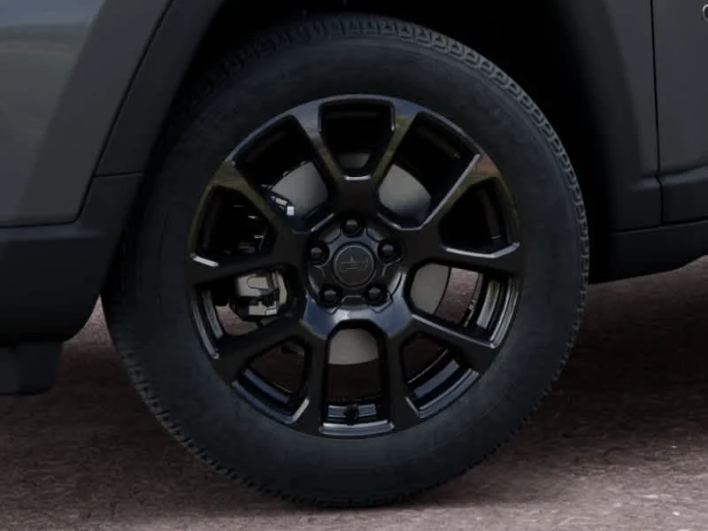 New 2026 Sting-Gray Clearcoat Jeep Latitude Altitude image 8