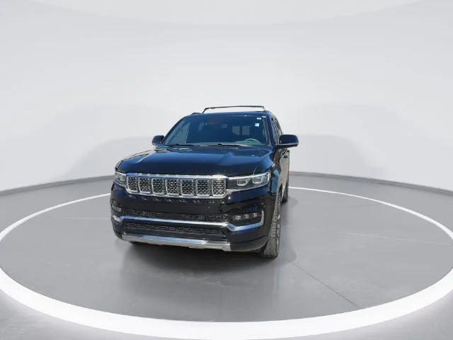 Used 2023 Black Jeep Series II image 3