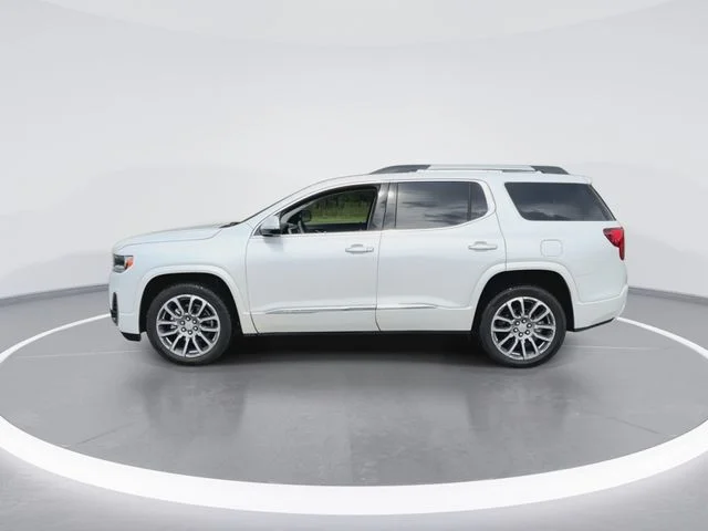 Used 2023 White GMC Denali image 7