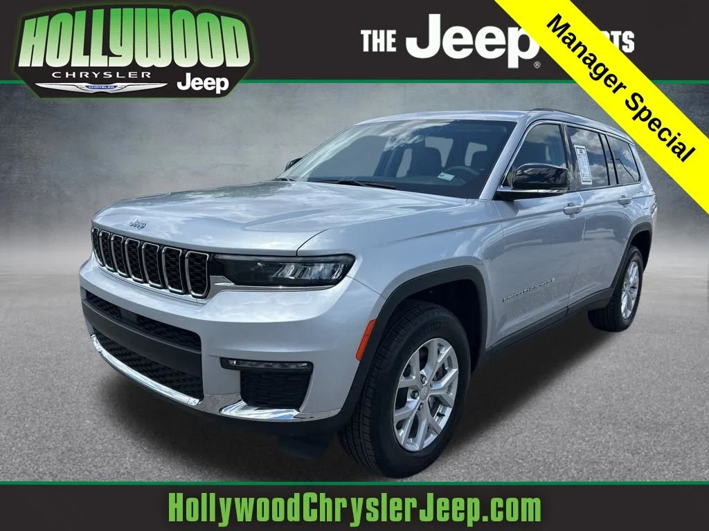 Used 2024 Silver Jeep Limited image 1