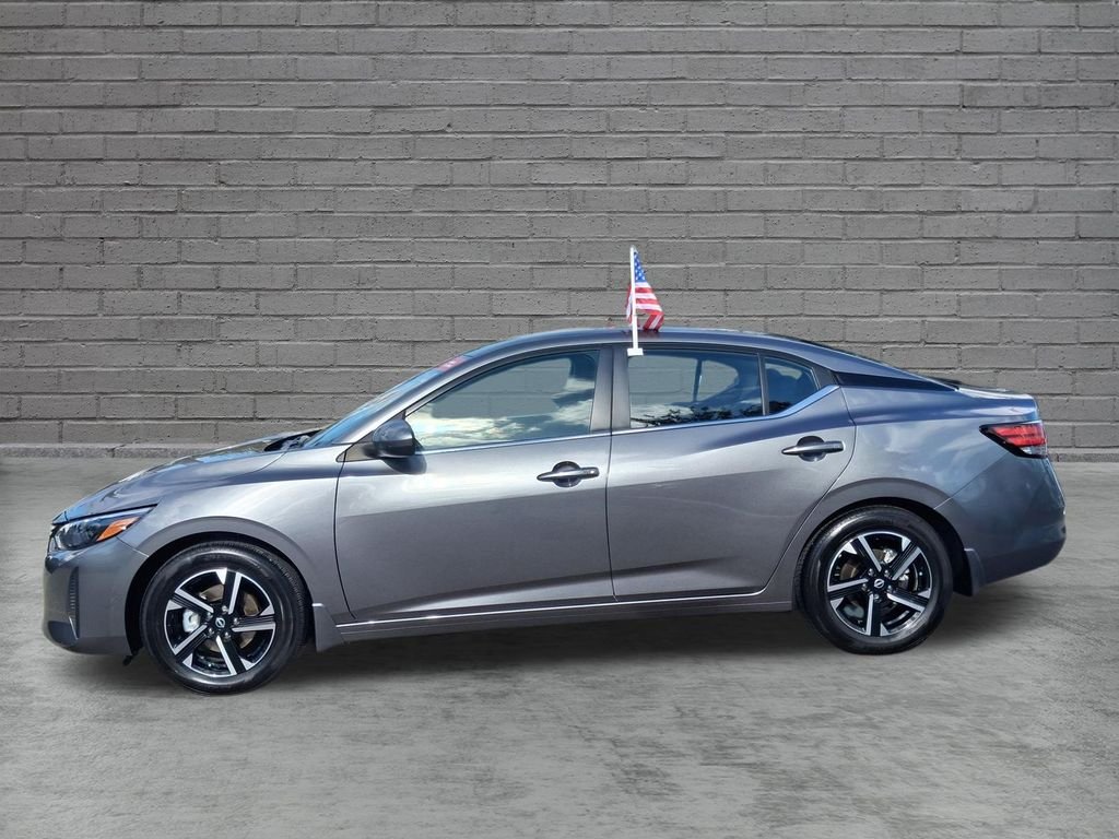 Used 2025 Gray Nissan SV image 5