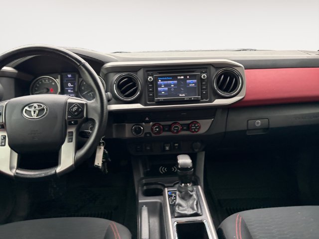Used 2019 Black Toyota SR5 image 15