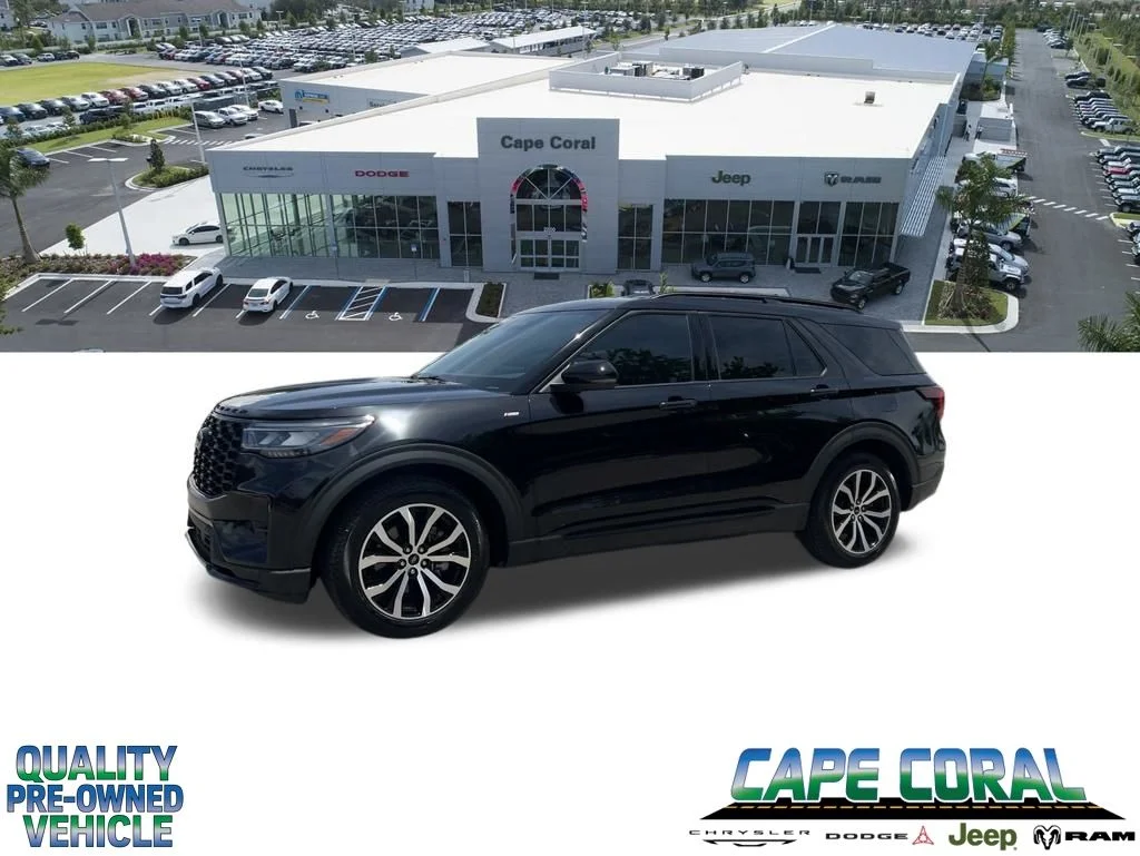 2025 Ford Explorer ST-LINE RWD (PL535)'s photo