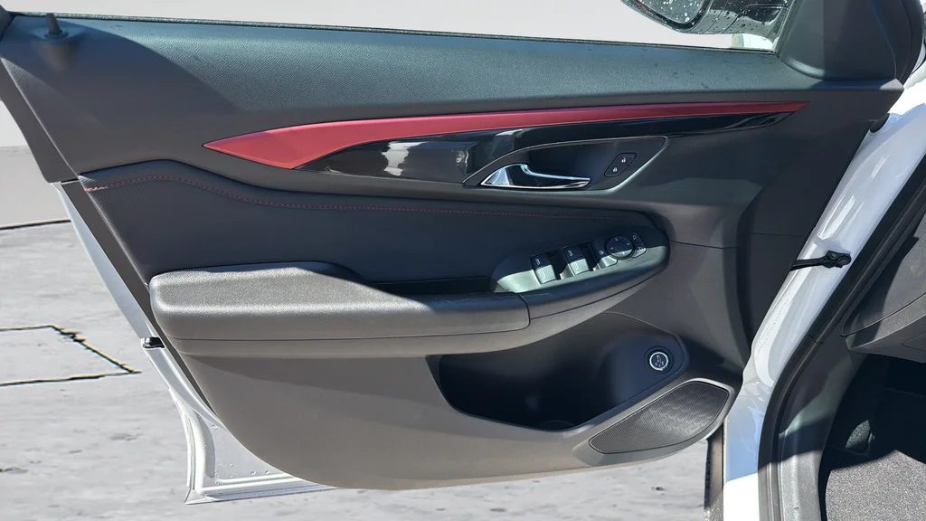 New 2026 Iridescent Pearl Tricoat Chevrolet RS image 33