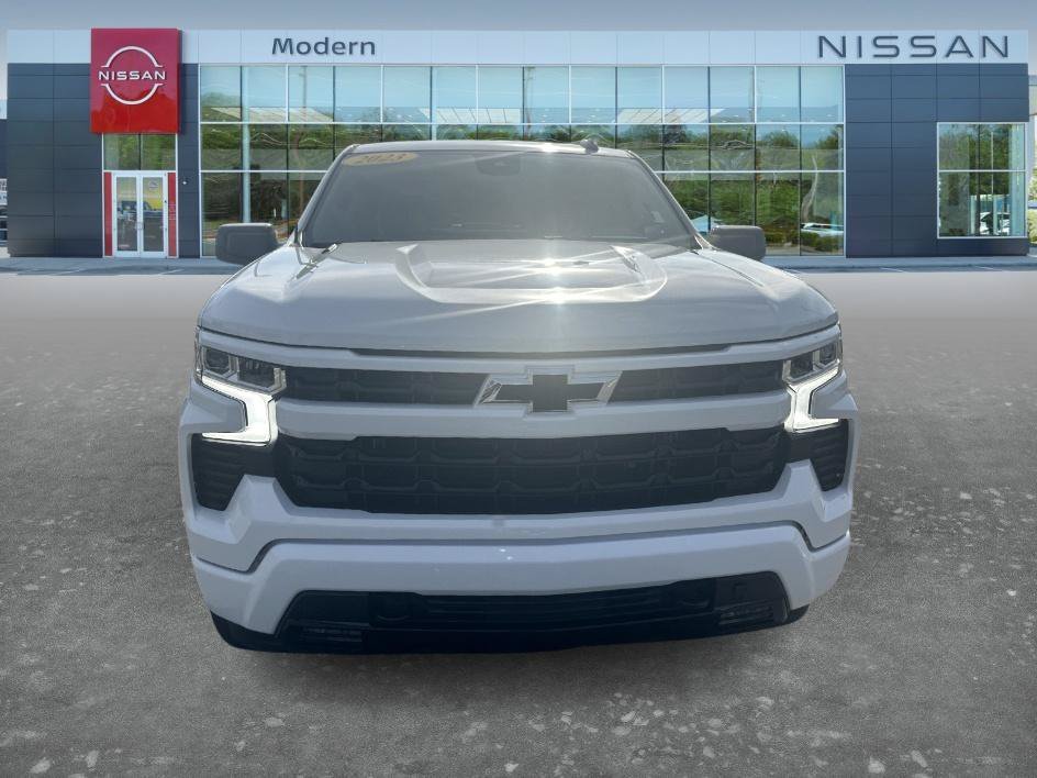 Used 2023 Summit White Chevrolet RST image 2