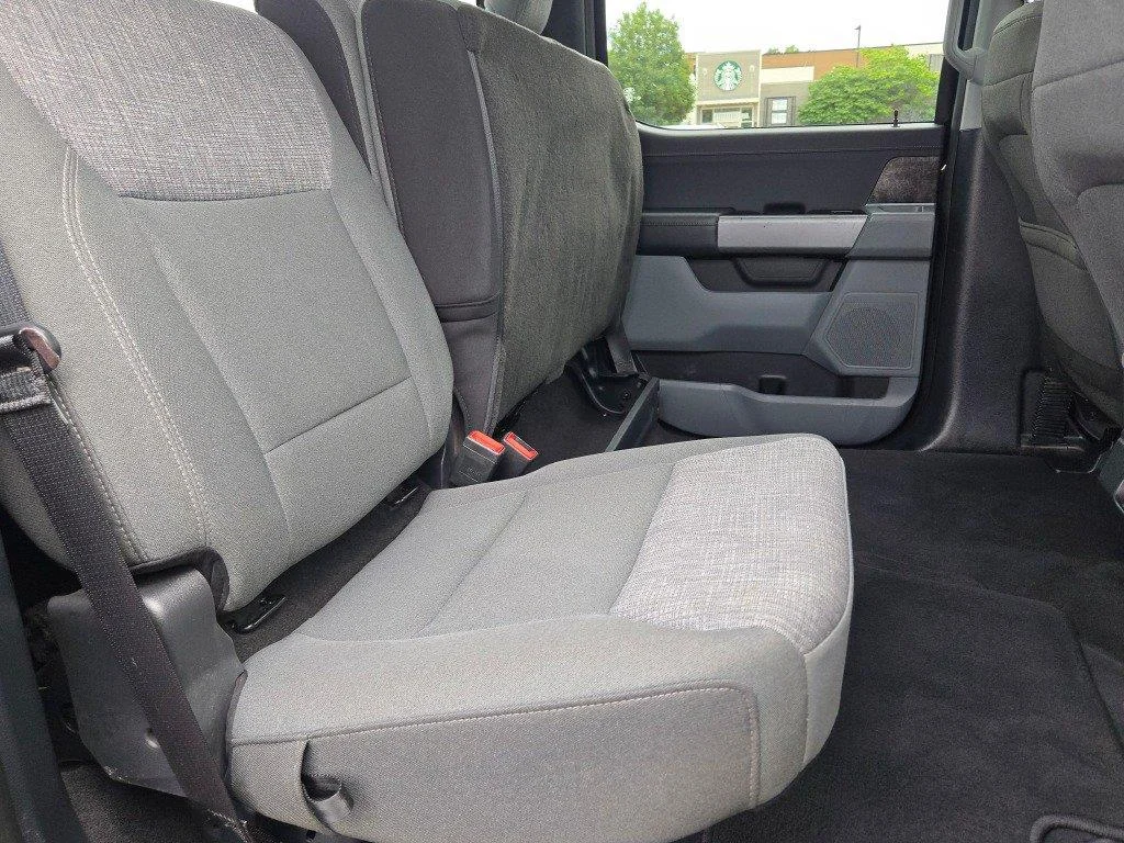 Used 2023 Agate Black Ford XLT image 8