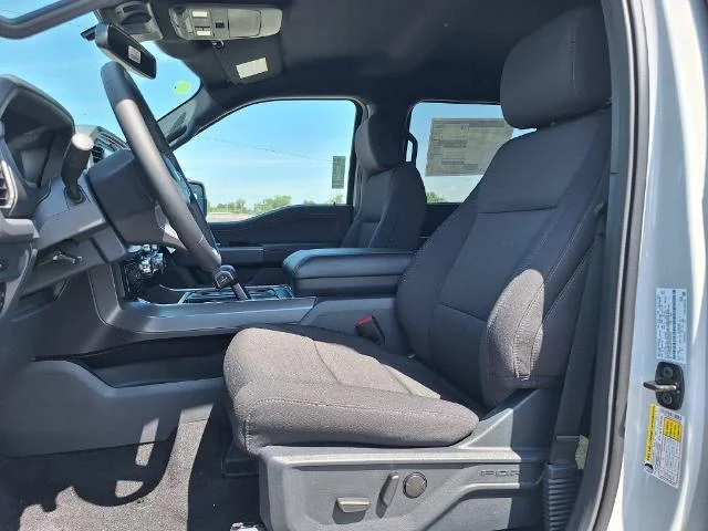 New 2026 Avalanche Ford XLT image 12