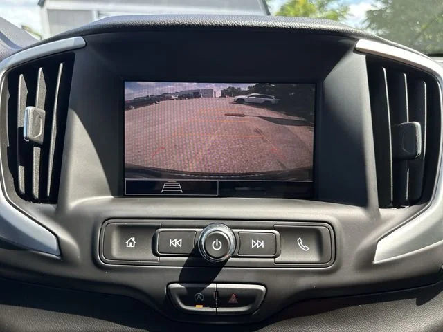 Used 2023 Black GMC SLE image 24