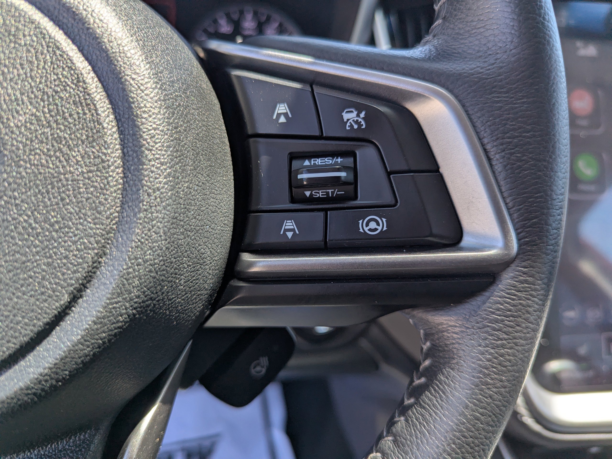 2020 Subaru Outback Limited - Photo 17